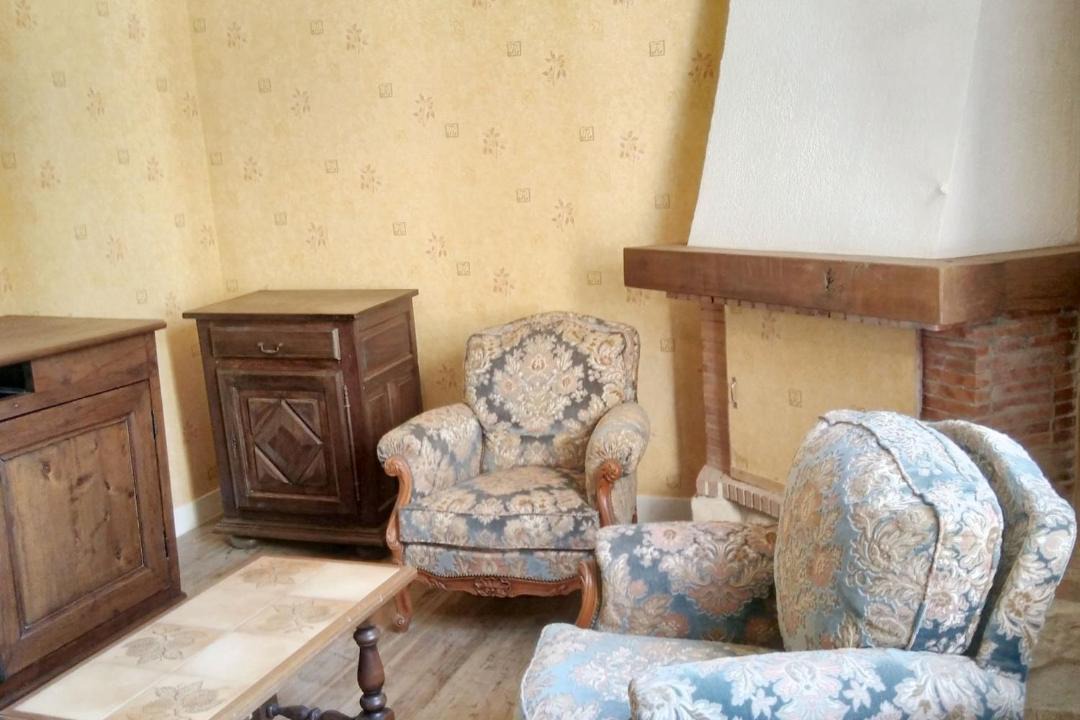 Photo of Others in Lathus-Saint-Remy