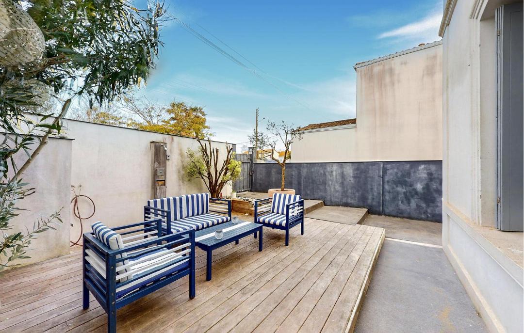 Photo of Patio Balcony in Saint-Georges-de-Didonne