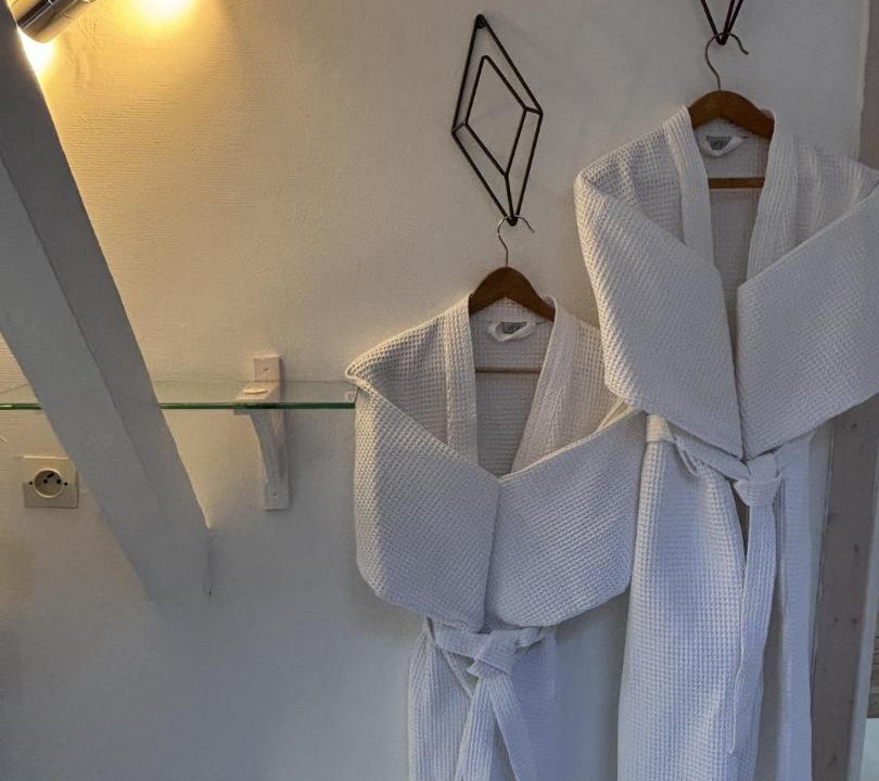 Photo of Bathroom in Saint-Estephe