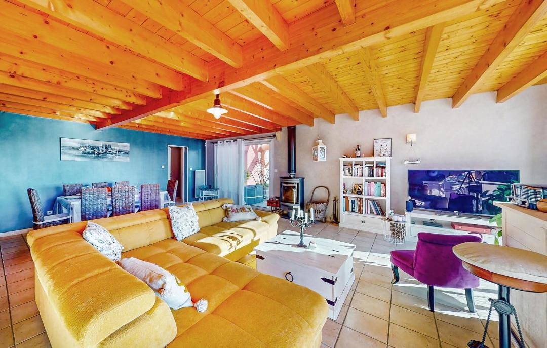 Photo of Livingroom in Saint-Jean-d'Eyraud