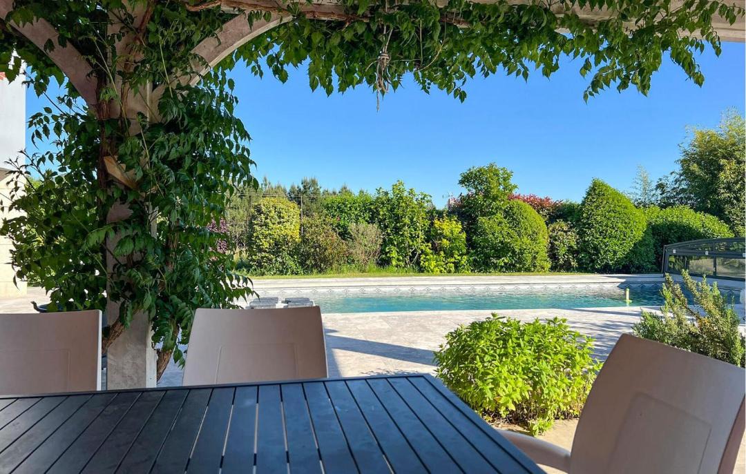 Photo of Patio Balcony in Saint-Jean-d'Eyraud