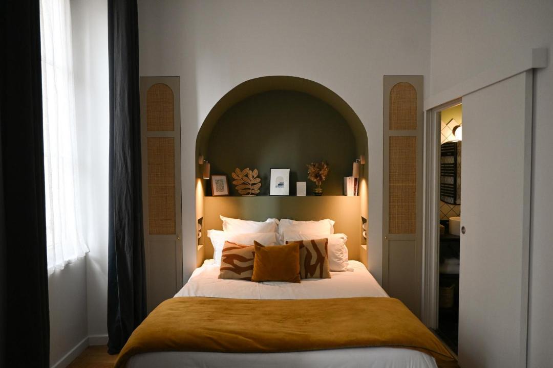 Photo of Others in Hotel de Ville - Quinconces