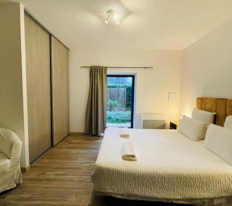 Photo of Bedroom in Domme