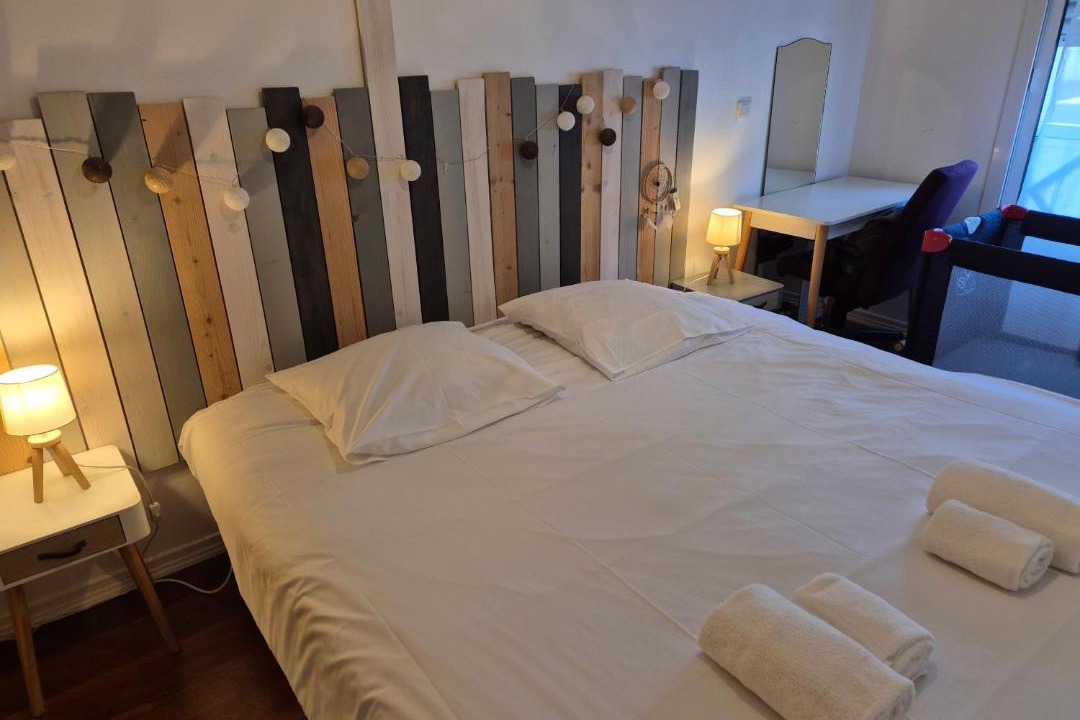 Photo of Bedroom in Le Bouscat