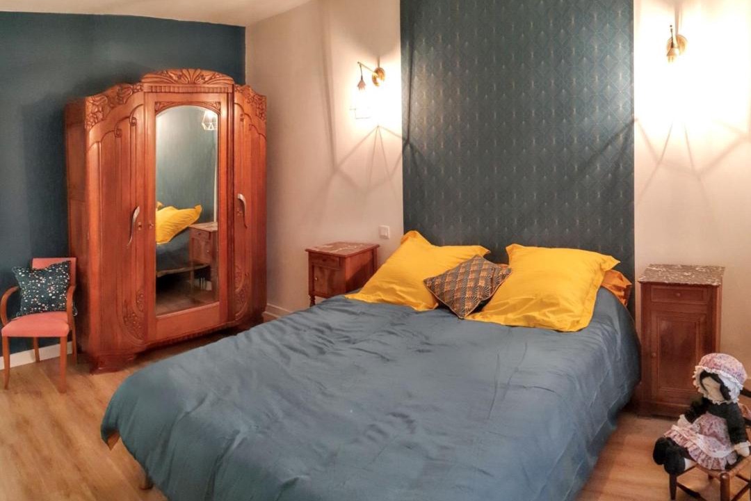 Photo of Bedroom in Les-Trois-Moutiers