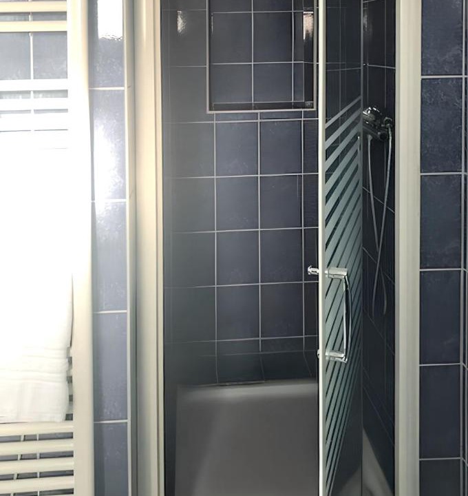 Photo of Bathroom in Mouterre-Silly