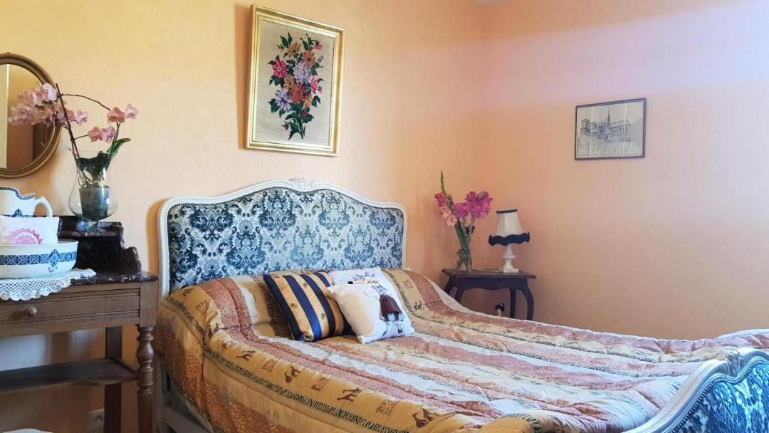 Photo of Bedroom in Bonnefond