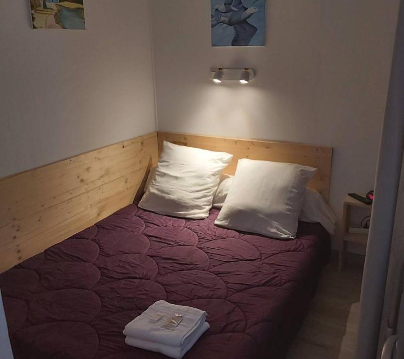 Photo of Bedroom in Generac