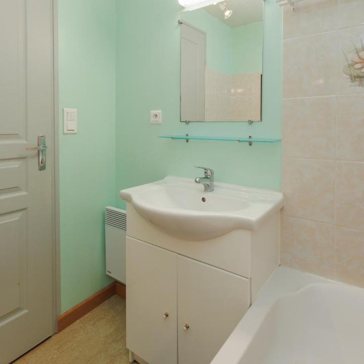 Photo of Bathroom in Lhommaize