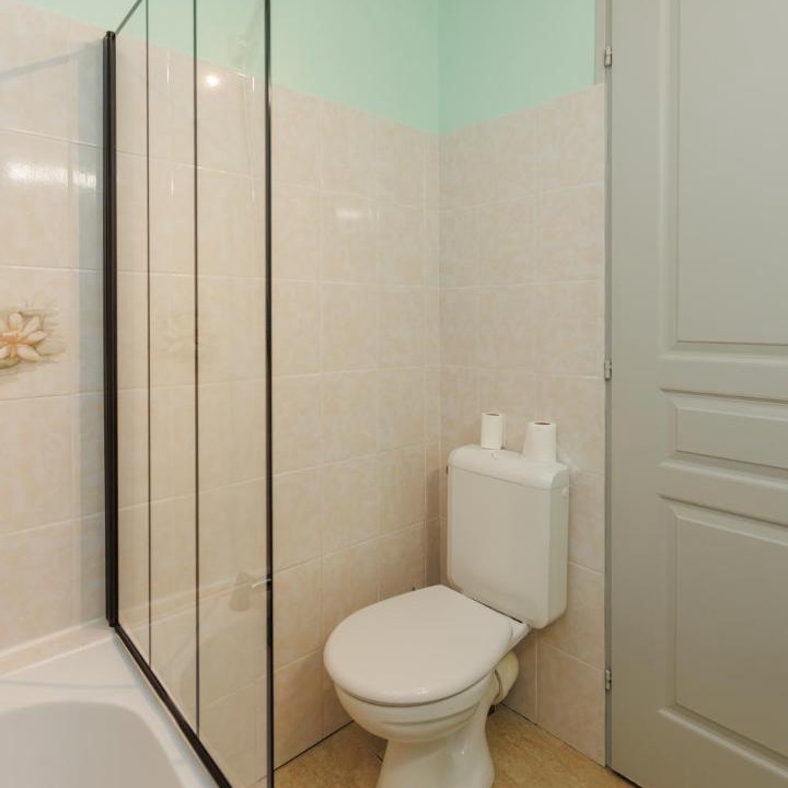 Photo of Bathroom in Lhommaize