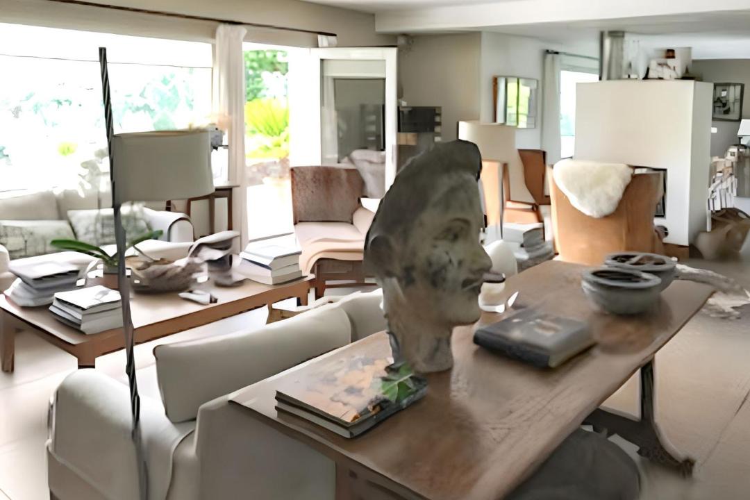 Photo of Livingroom in Arbonne