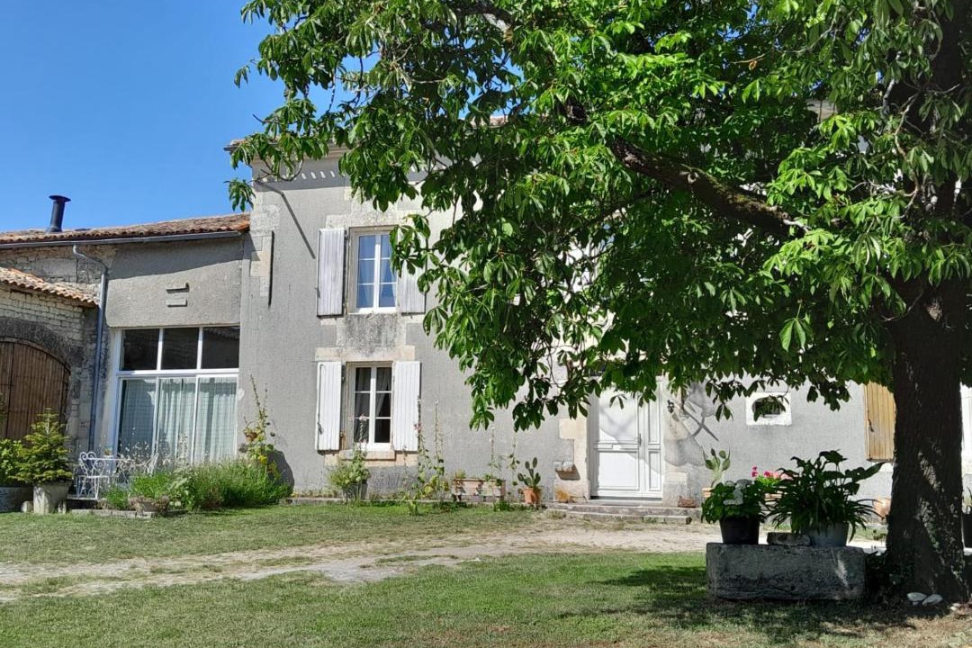 Photo of Others in Saint-Cybardeaux