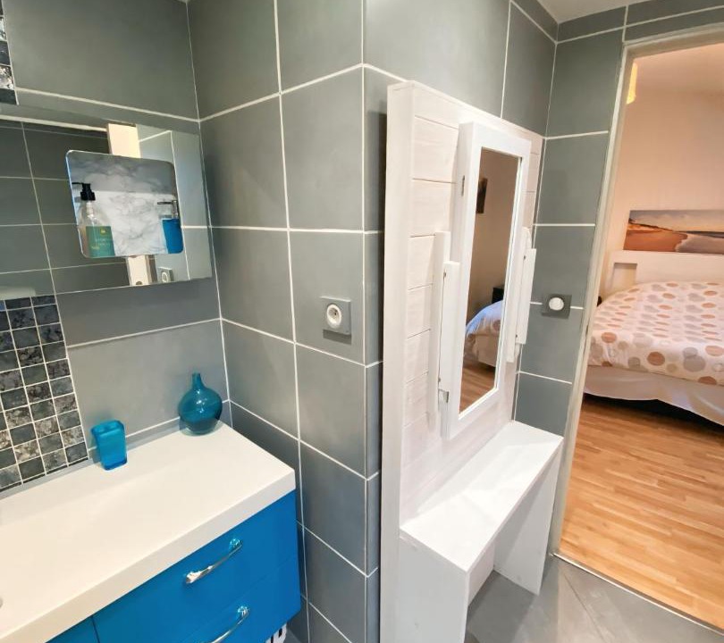 Photo of Bathroom in Talence