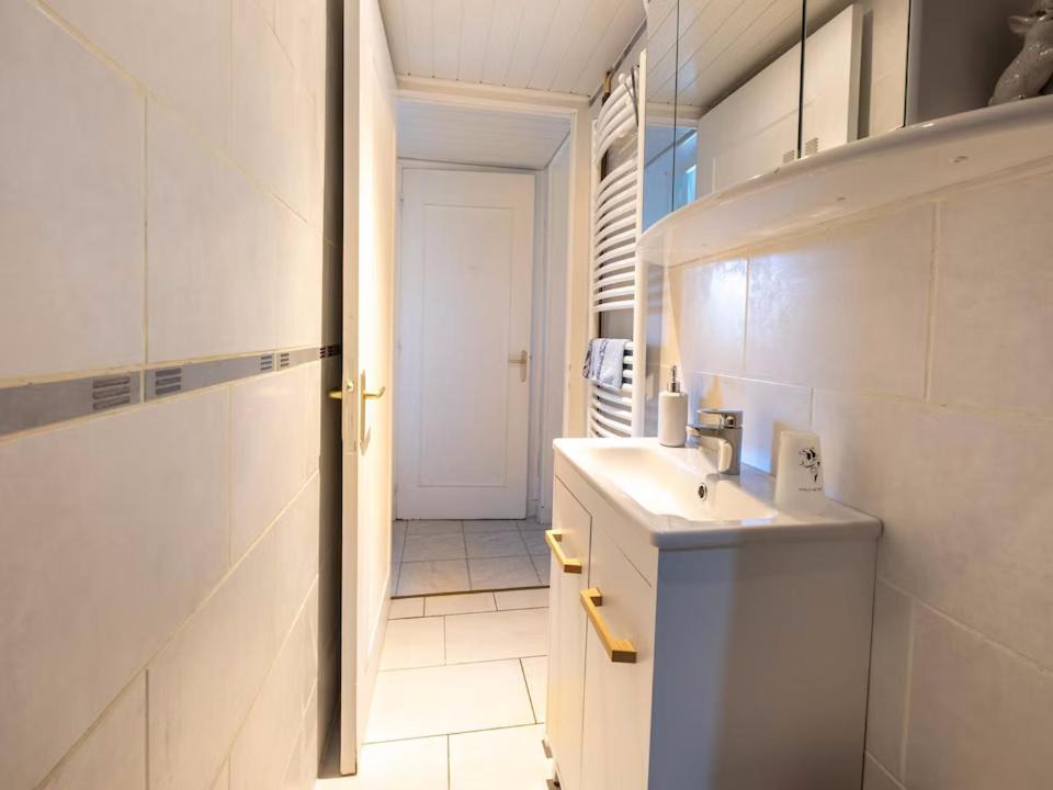 Photo of Bathroom in Saint-Leon-sur-Vezere