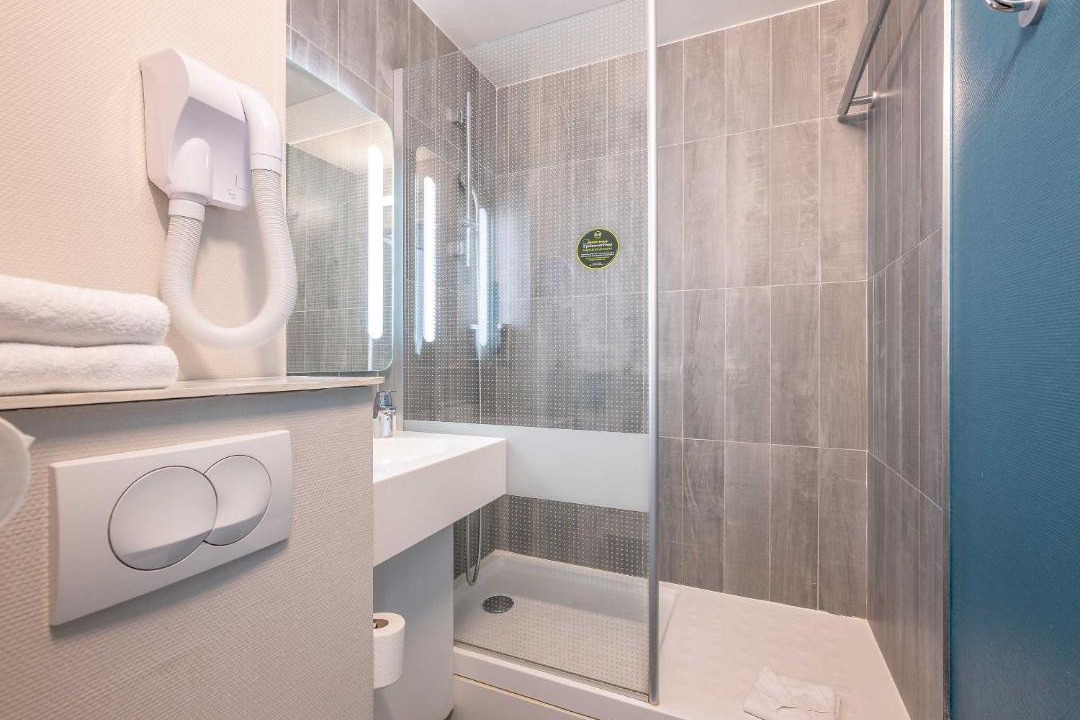 Photo of Bathroom in Merignac