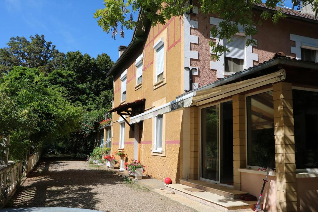 Photo of Others in Mauzac-et-Grand-Castang