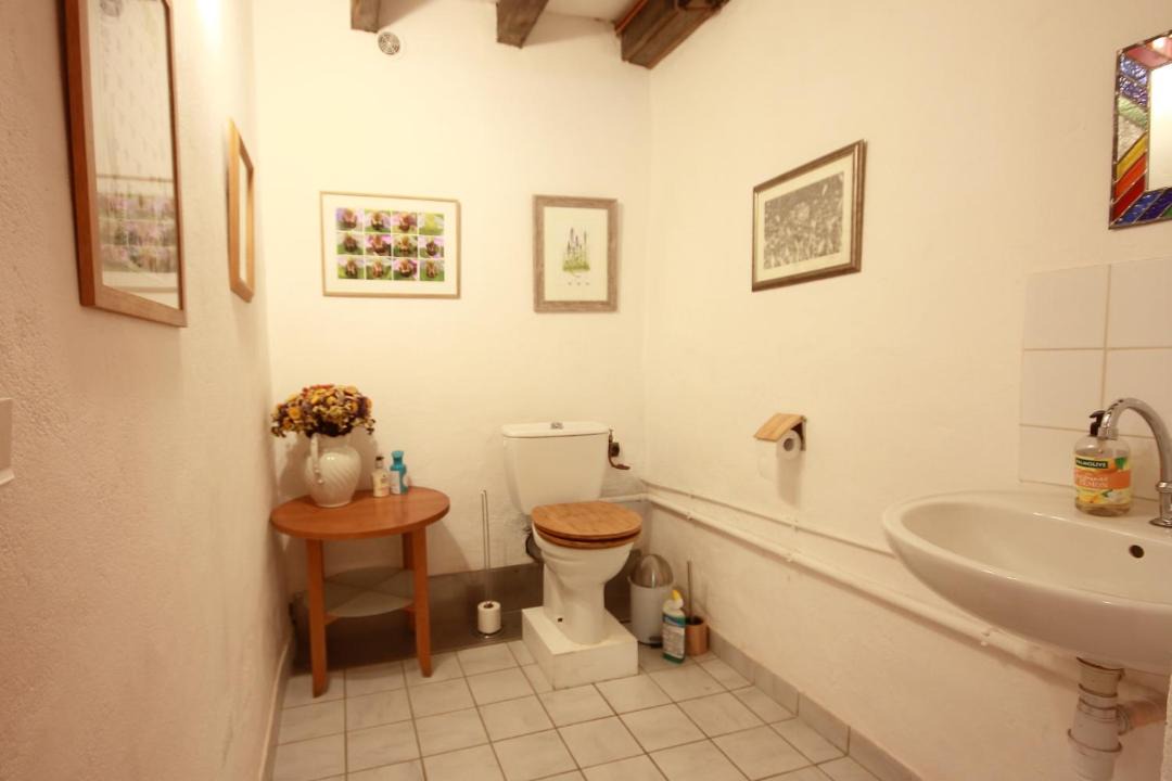 Photo of Bathroom in Pensol