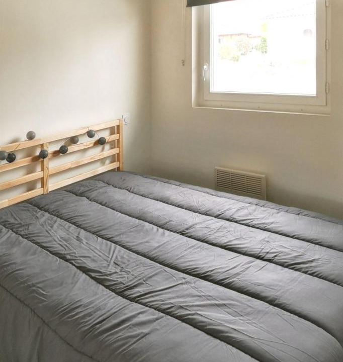 Photo of Bedroom in Parentis-en-Born