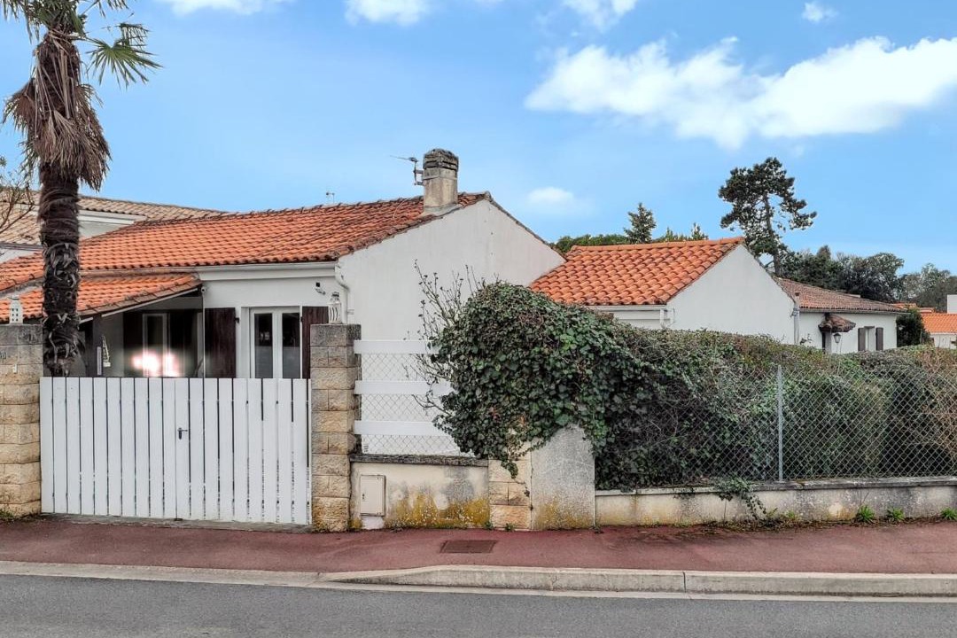 Photo of Others in Vaux-sur-Mer