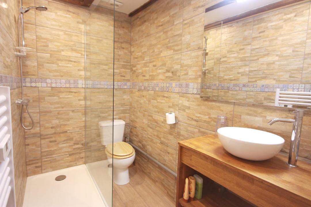 Photo of Bathroom in Pensol