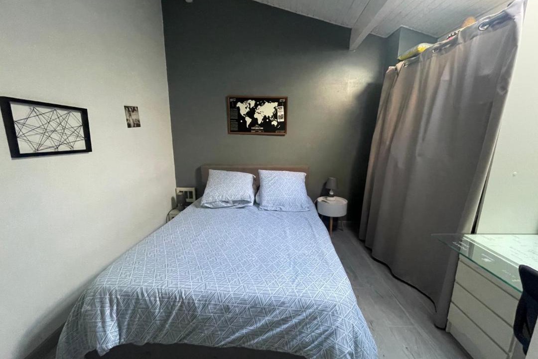 Photo of Bedroom in Begles