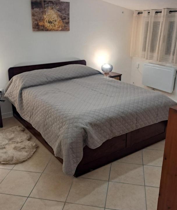 Photo of Bedroom in Saint-Seurin-de-Bourg