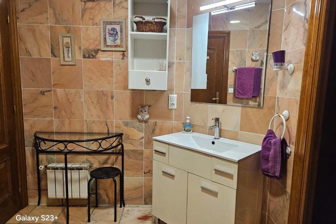 Photo of Bathroom in Sare