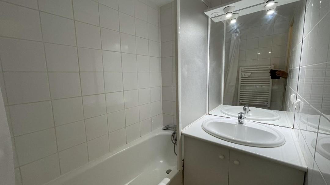 Photo of Bathroom in Egletons