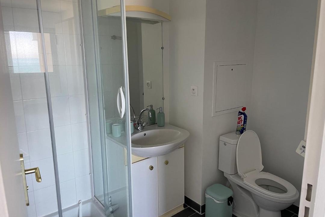 Photo of Bathroom in La Rochelle