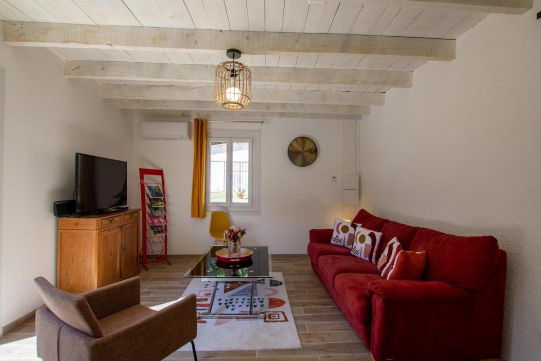 Photo of Livingroom in Champagnac-de-Belair