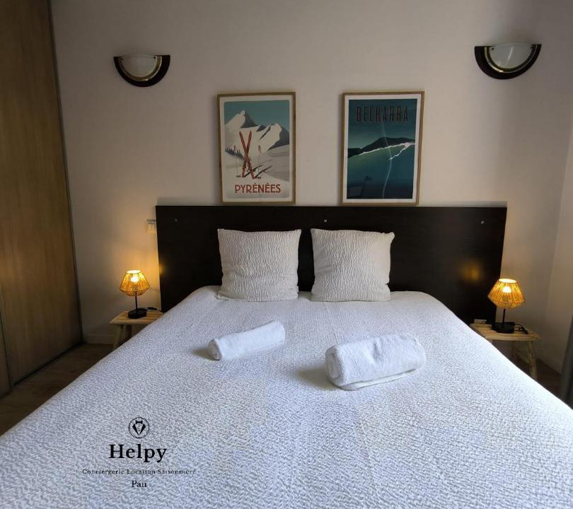 Photo of Bedroom in Idron