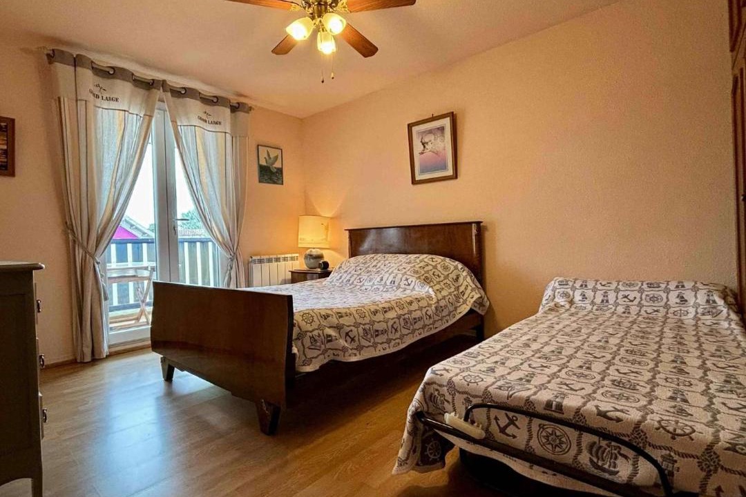 Photo of Bedroom in Boyardville