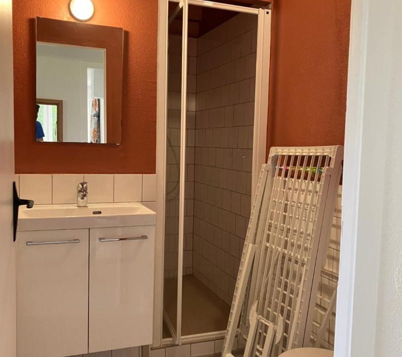 Photo of Bathroom in Montendre