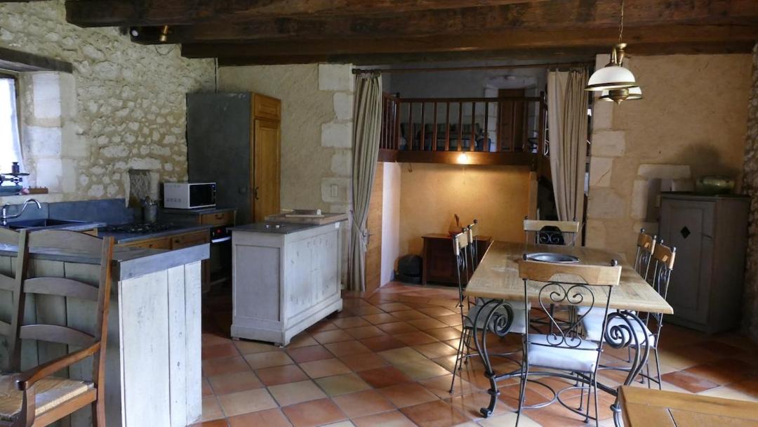 Photo of Kitchen in Saint-Martin-des-Combes