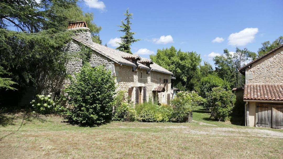 Photo of Others in Saint-Martin-des-Combes