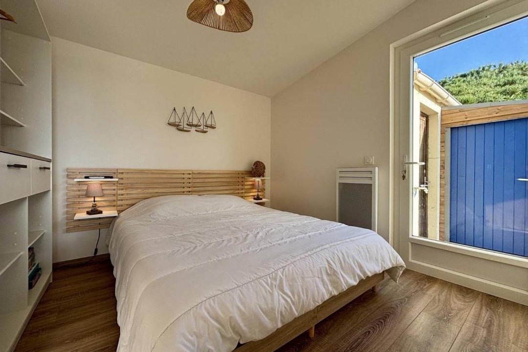 Photo of Bedroom in Saint-Denis-d'Oleron