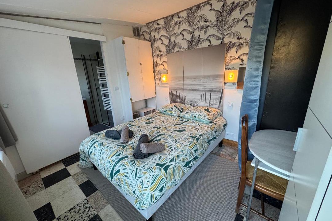 Photo of Bedroom in Celles-sur-Belle