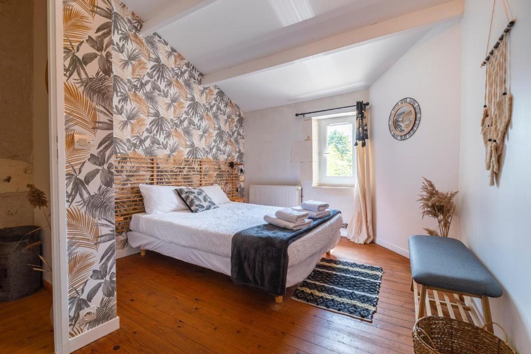 Photo of Bedroom in Tonnay-Charente