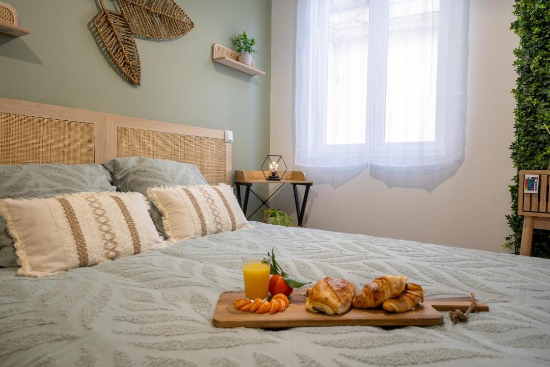 Photo of Bedroom in Libourne