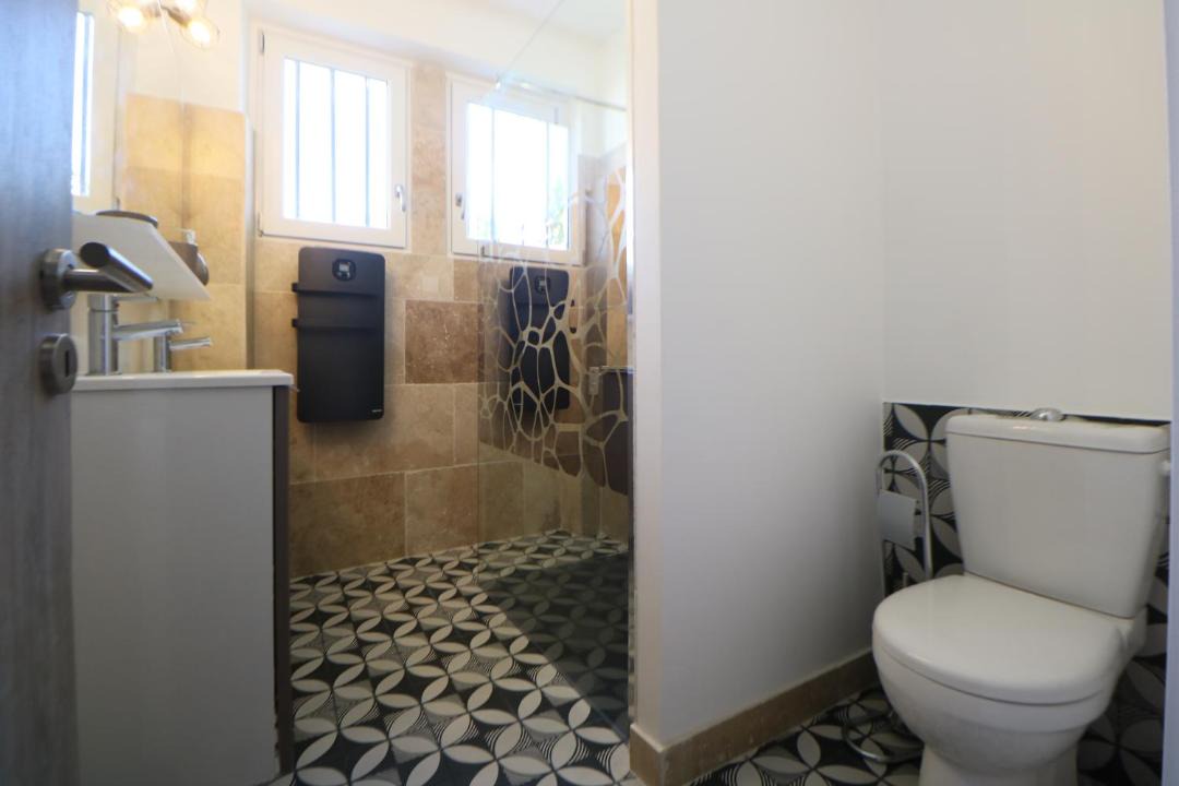 Photo of Bathroom in Sarlat-la-Caneda