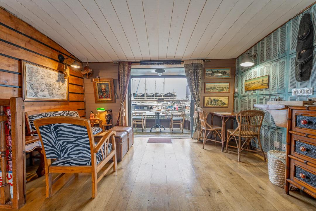 Photo of Bedroom in Bassins a Flot