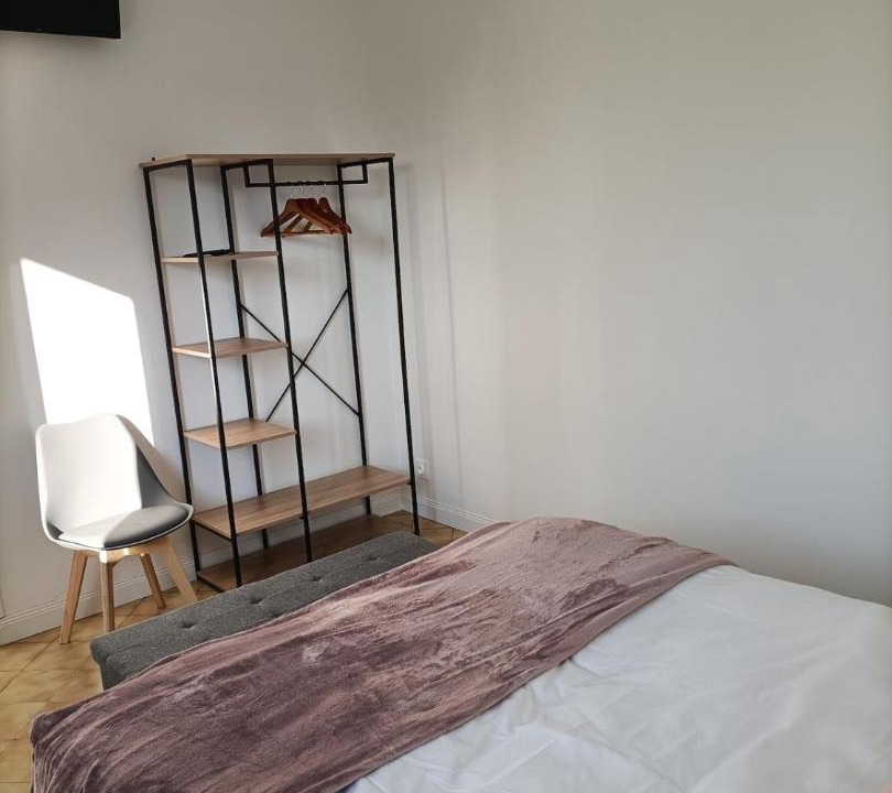 Photo of Bedroom in Brux