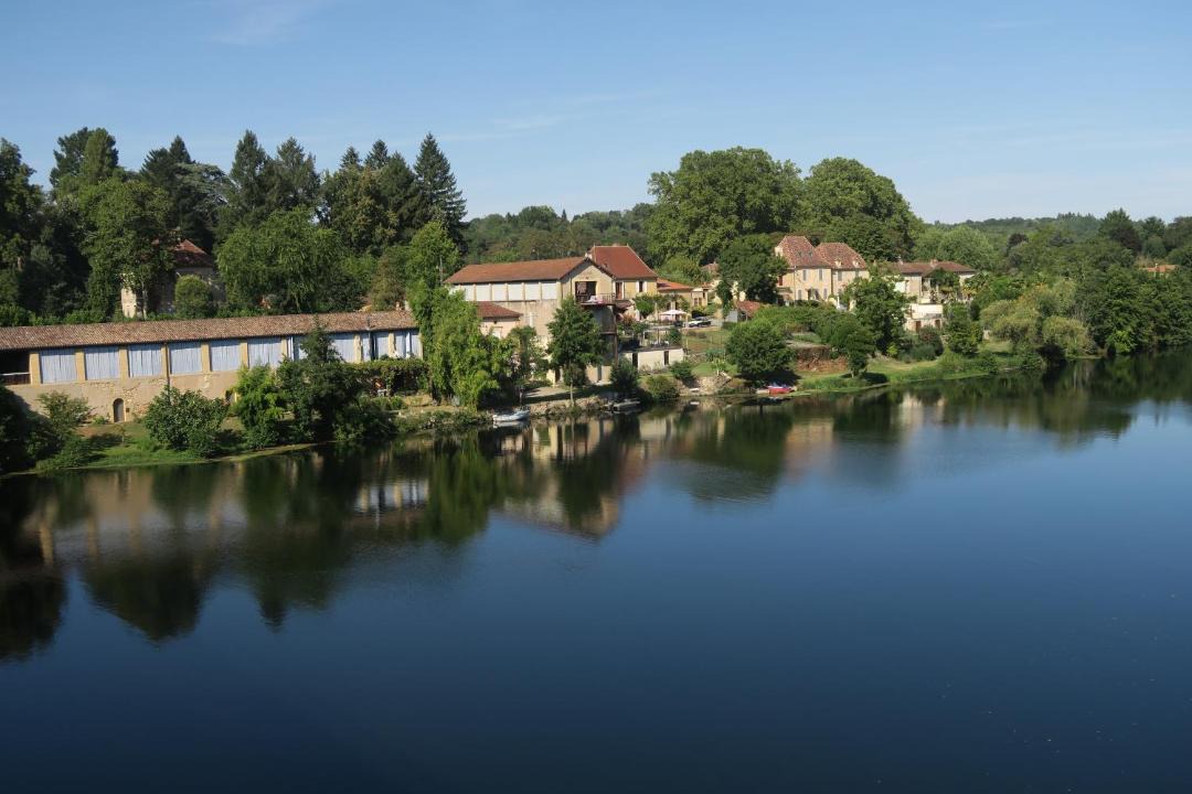 Photo of Others in Couze-et-Saint-Front