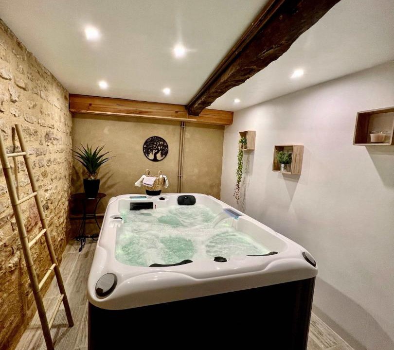 Photo of Bathroom in Mauzac-et-Grand-Castang