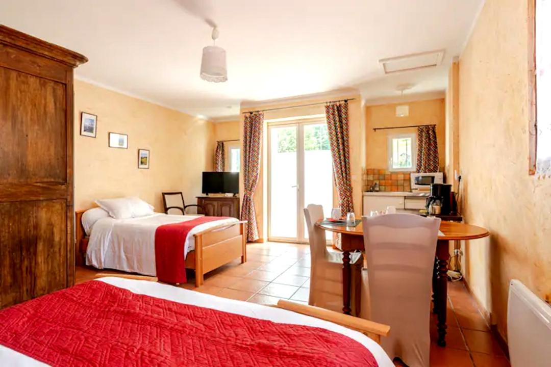Photo of Bedroom in Accous