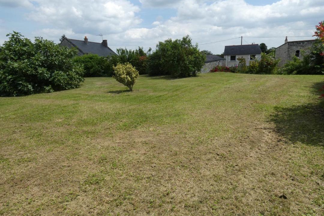Photo of Others in Saint-Leger-de-Montbrillais