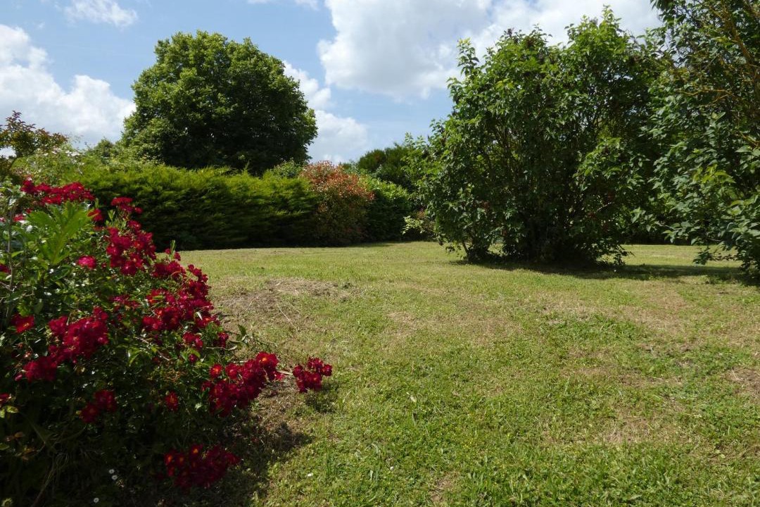 Photo of Others in Saint-Leger-de-Montbrillais