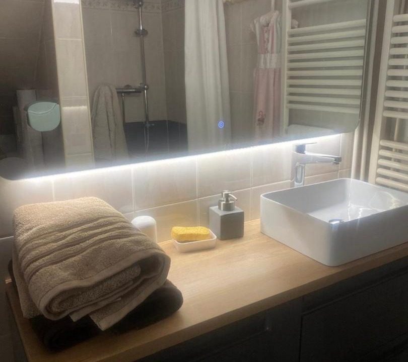 Photo of Bathroom in La Souterraine