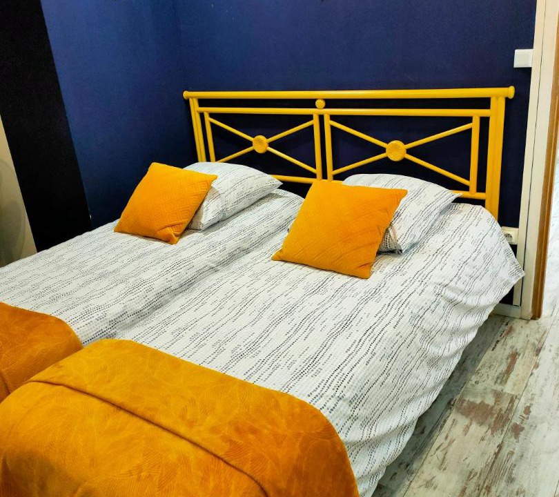 Photo of Bedroom in Beychac-et-Caillau