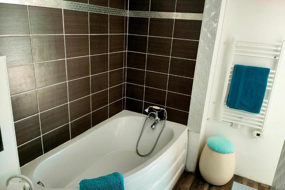 Photo of Bathroom in Beychac-et-Caillau
